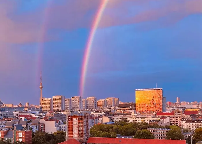 Skyview Studio At Kreuzberg-mitte 公寓