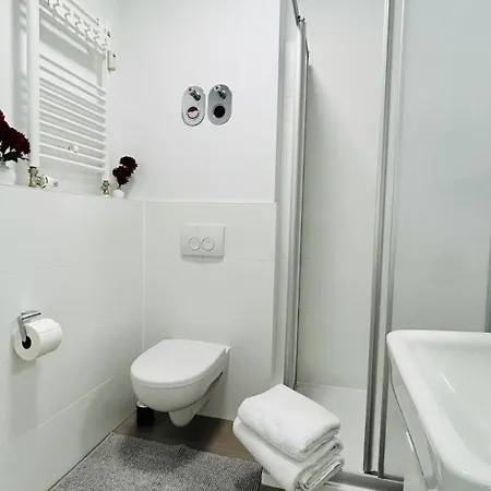 Skyview Studio At Kreuzberg-mitte