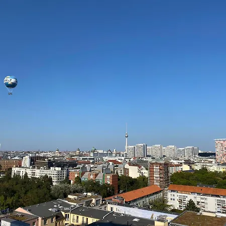 Skyview Studio At Kreuzberg-mitte Berlin