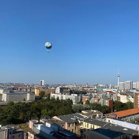 Apartment Skyview Studio At Kreuzberg-mitte *