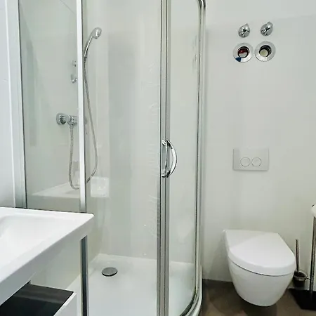 Skyview Studio At Kreuzberg-mitte *