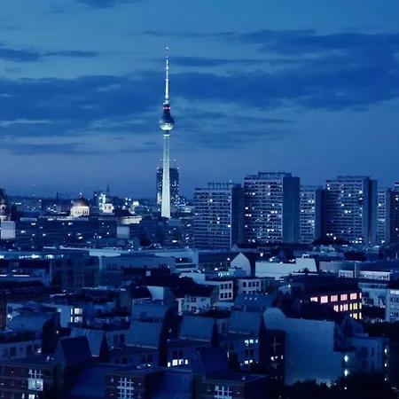 Skyview Studio At Kreuzberg-mitte Apartment *