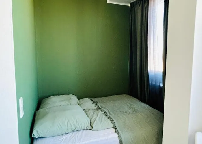 Skyview Studio At Kreuzberg-mitte