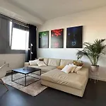 Skyview Studio At Kreuzberg-mitte Apartmán