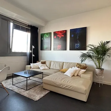 Skyview Studio At Kreuzberg-mitte Apartamento