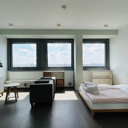 Skyview Studio At Kreuzberg-mitte