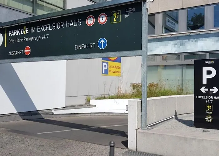 Skyview Studio At Kreuzberg-mitte Apartman